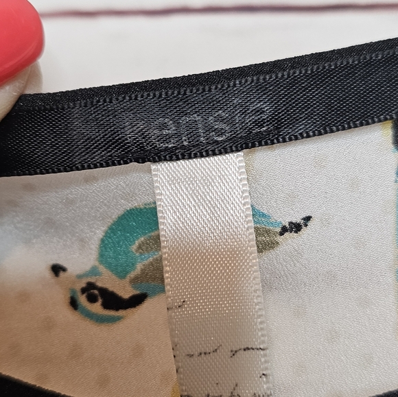 Kensie Bird Pattern Sleeveless Top - Picture 6 of 11